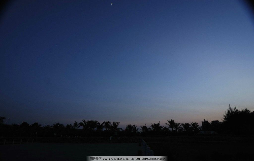 海边夜景图片